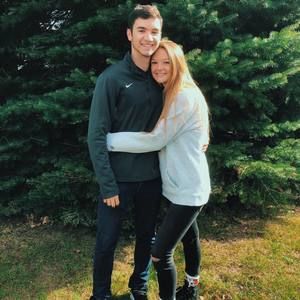 Meet your Posher, Zachary